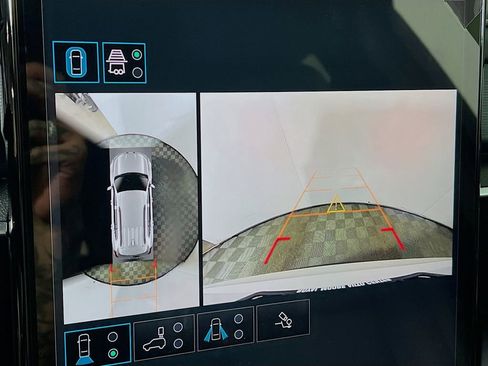 New 2026 GMC Acadia Elevation image 11