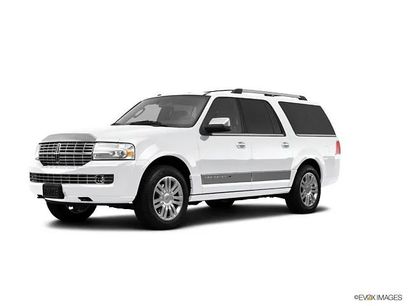Used 2013 Lincoln Navigator L 4WD w/ HD Trailer Tow Pkg