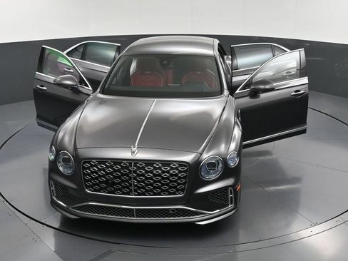 New 2026 Bentley Flying Spur Plug-In Hybrid AWD/4WD image 39