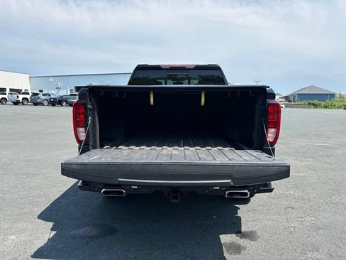 Used 2021 GMC Sierra 1500 Elevation w/ Preferred Package AWD/4WD image 19