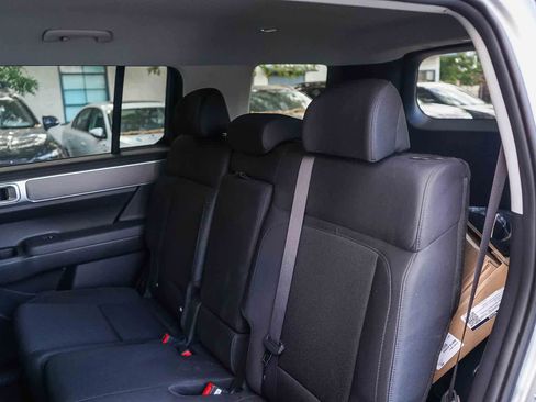 New 2026 Hyundai Santa Fe SE image 19