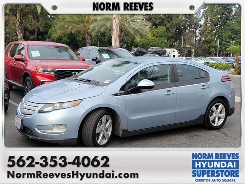 Used 2013 Chevrolet Volt Premium w/ Premium Trim Package FWD image 1
