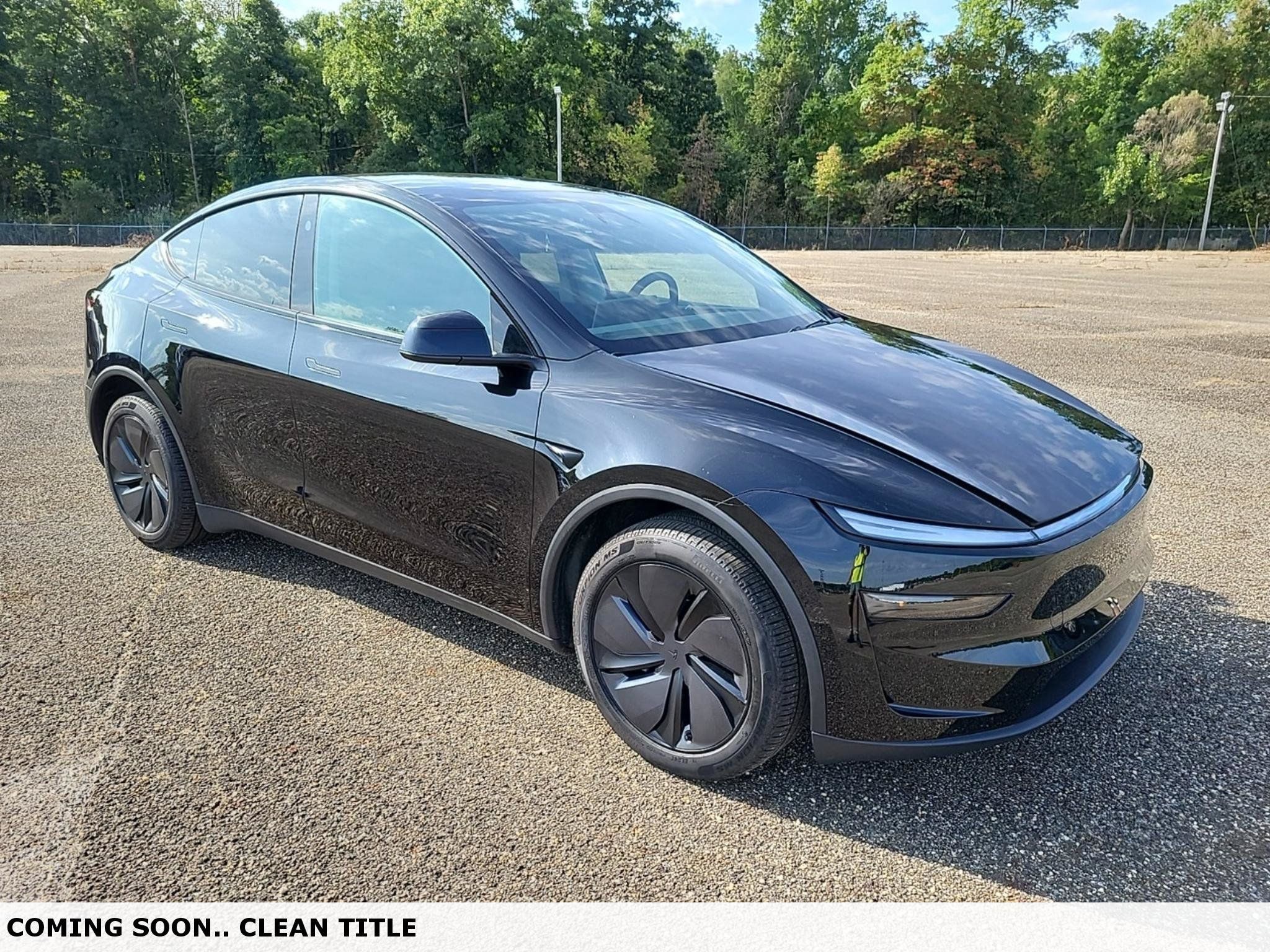 Used 2026 Tesla Model Y Long Range RWD image 1