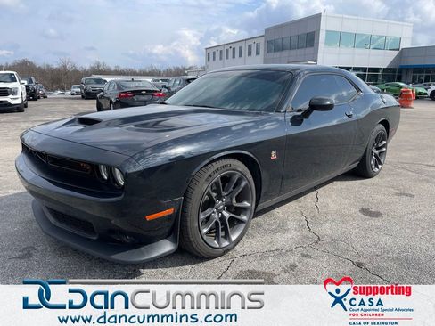 Used 2020 Dodge Challenger R/T Scat Pack image 1