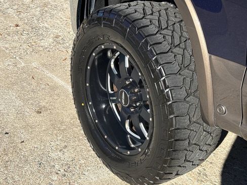 Used 2015 Ford F150 King Ranch w/ Equipment Group 601A Luxury image 11