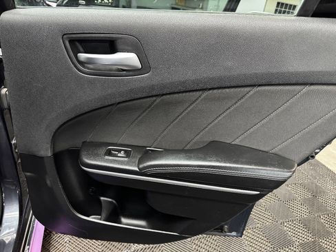 Used 2019 Dodge Charger GT image 50