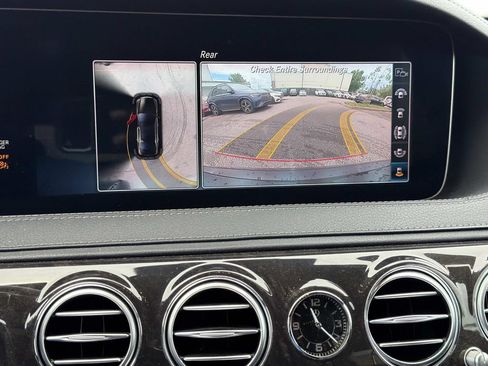 Used 2019 Mercedes-Benz S 560 Sedan image 26