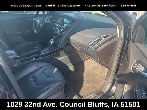 Used 2016 Ford Focus Titanium w/ Titanium Cold Weather Package FWD image 10