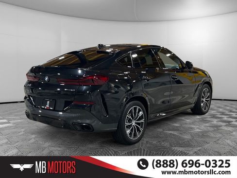 Used 2021 BMW X6 xDrive40i image 3