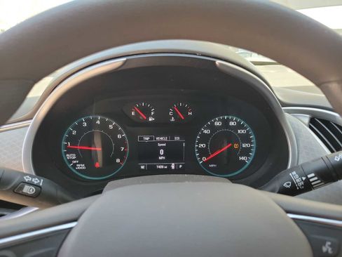 Used 2025 Chevrolet Malibu LS image 14