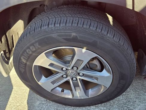 Used 2023 Honda Pilot EX-L image 7