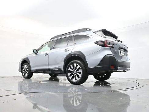 Used 2023 Subaru Outback Limited XT image 30