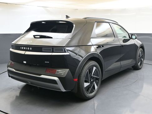 New 2025 Hyundai Ioniq 5 SEL image 5