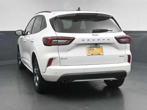 Certified 2024 Ford Escape ST-Line w/ Tech Pack #1 AWD/4WD image 6