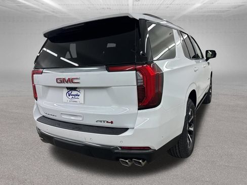 New 2026 GMC Yukon AT4 w/ AT4 Premium Plus Package AWD/4WD image 13