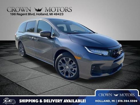 Used 2025 Honda Odyssey Touring image 1