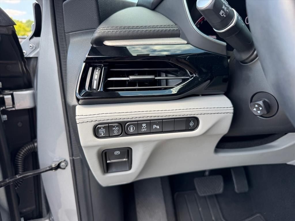 Used 2024 Acura MDX w/ Advance Package AWD/4WD image 19