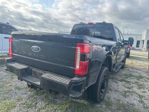Used 2024 Ford F250 XL w/ STX Appearance Package image 4