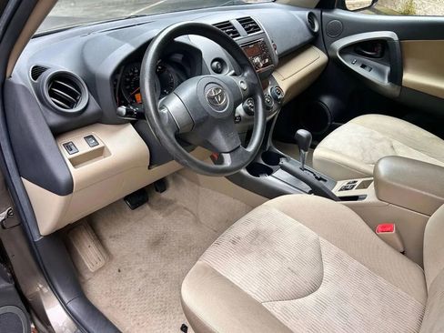 Used 2011 Toyota RAV4 4WD V6 image 6