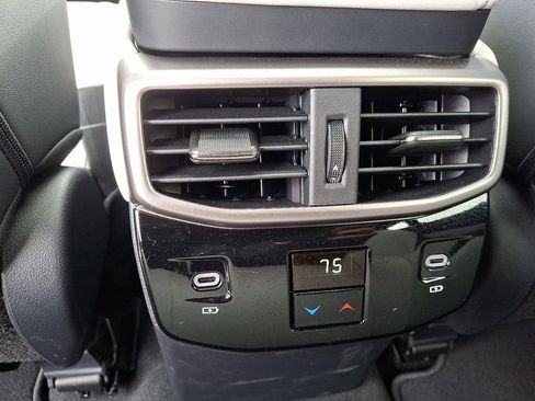 Used 2025 Lexus RX 350 Premium image 11