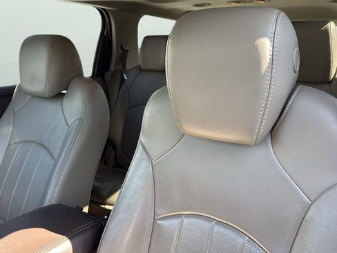 Used 2016 GMC Acadia Denali image 10