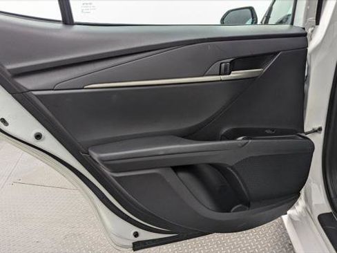 Used 2025 Toyota Camry LE image 16