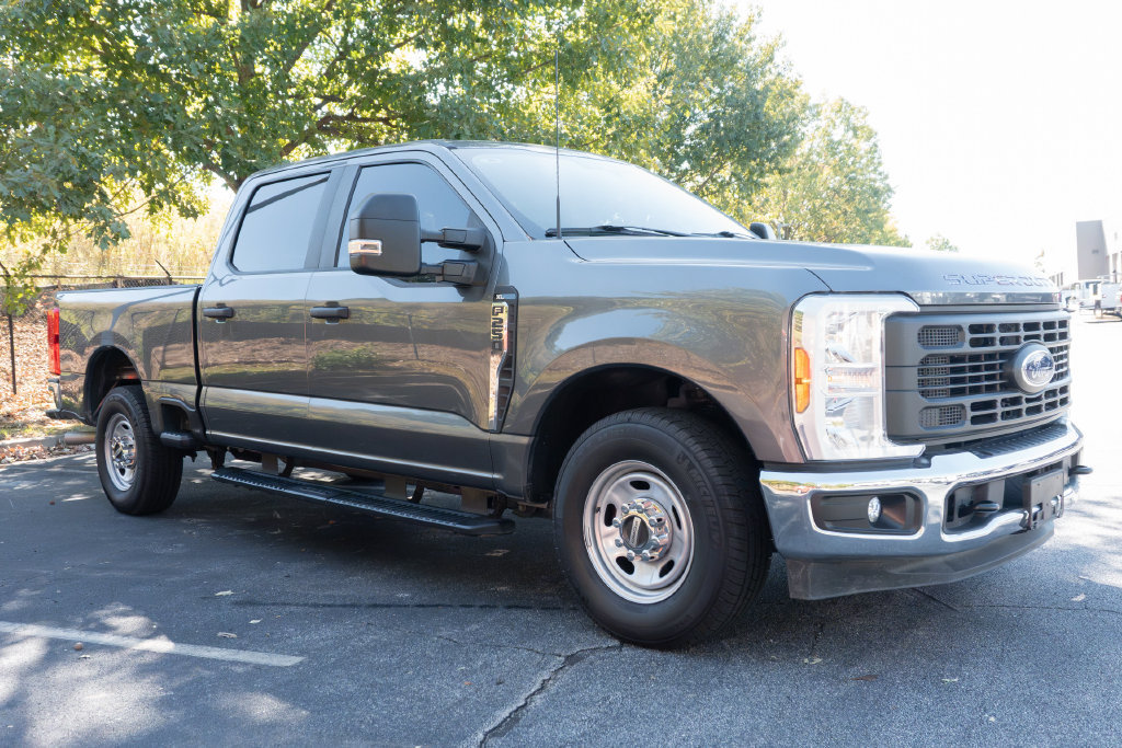 Used 2024 Ford F250 XL w/ XL Chrome Package RWD image 6