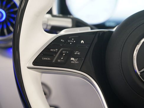 Certified 2026 Mercedes-Benz Maybach SL 680 image 19