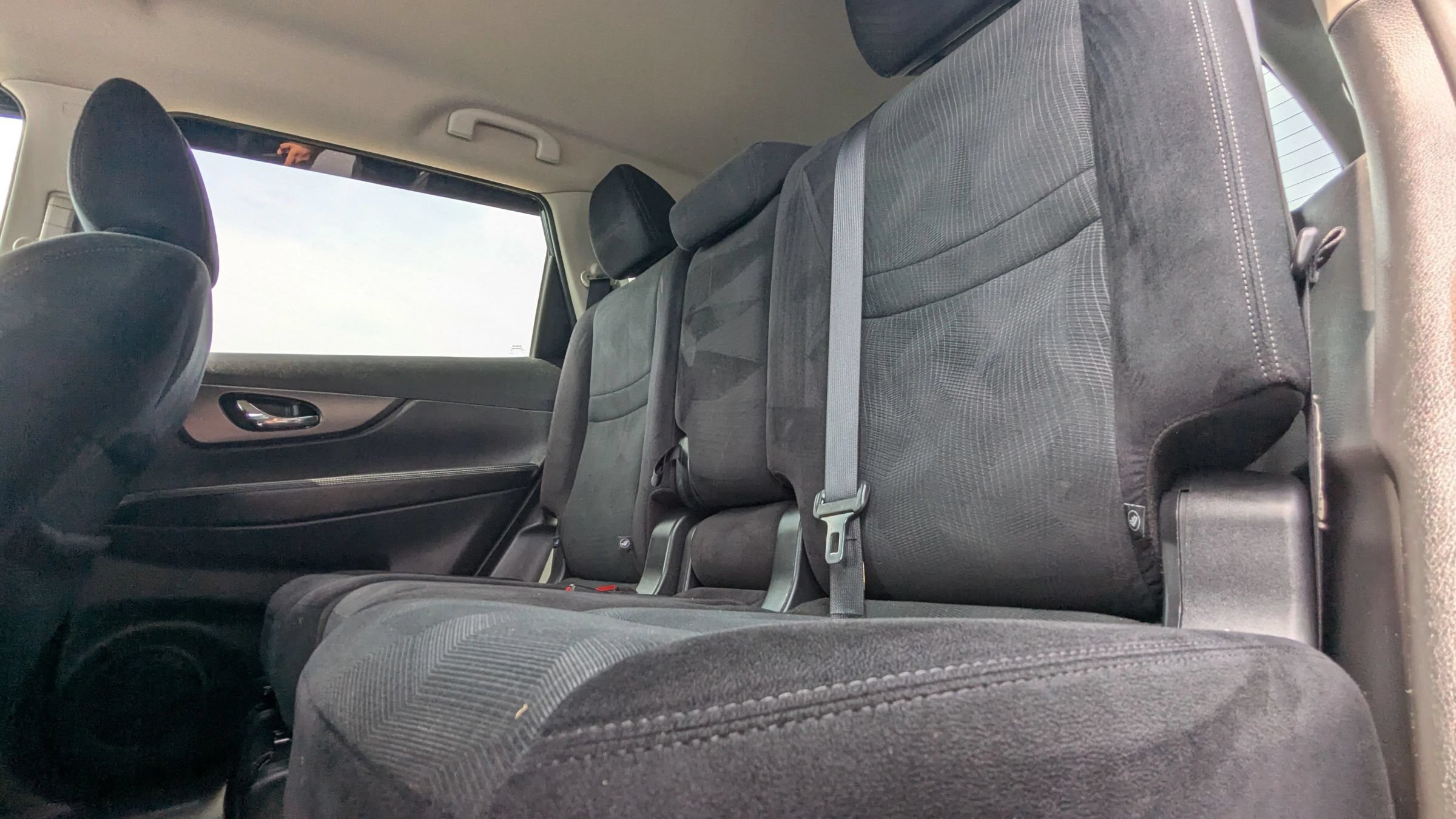 Used 2016 Nissan Rogue S AWD/4WD image 11