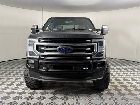 Used 2022 Ford F350 Platinum AWD/4WD image 4