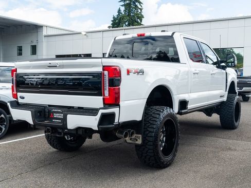 Used 2025 Ford F350 Platinum AWD/4WD image 12