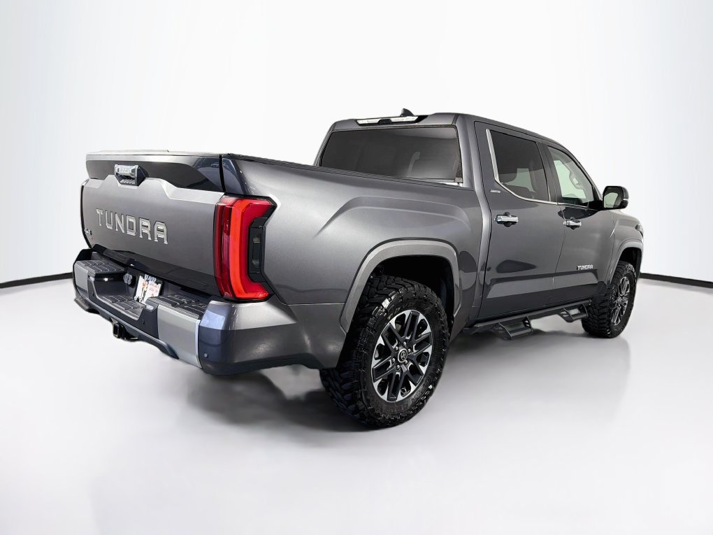 Used 2024 Toyota Tundra Limited AWD/4WD image 10