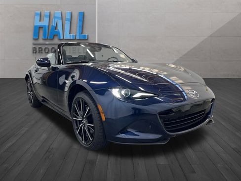 Certified 2025 MAZDA MX-5 Miata Grand Touring image 15