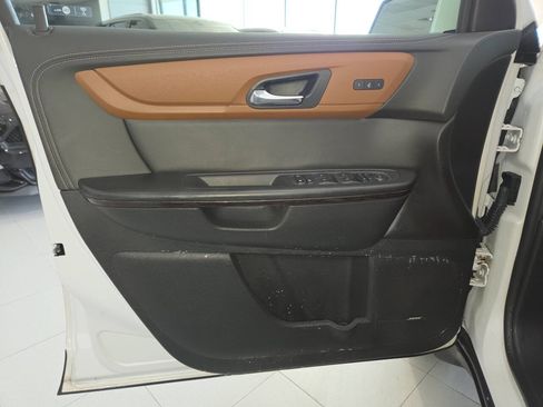 Used 2016 Chevrolet Traverse LTZ AWD/4WD image 13