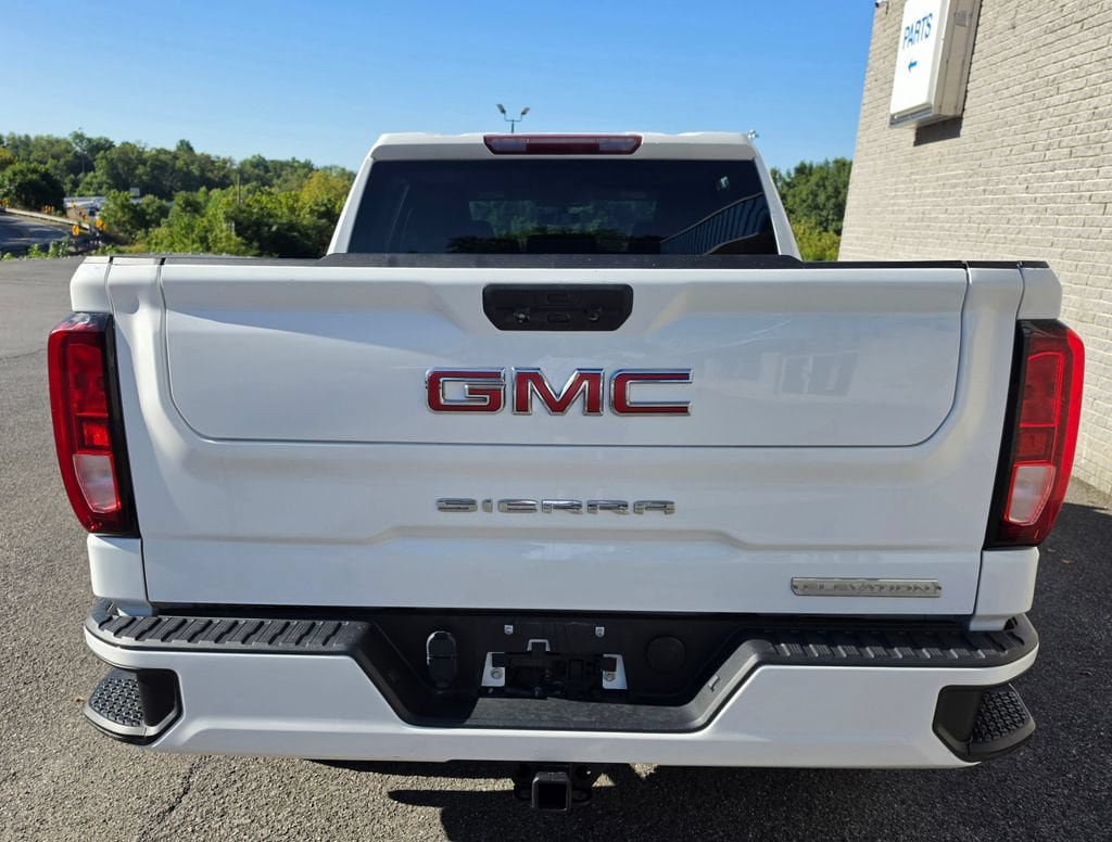 Used 2022 GMC Sierra 1500 Elevation AWD/4WD image 12