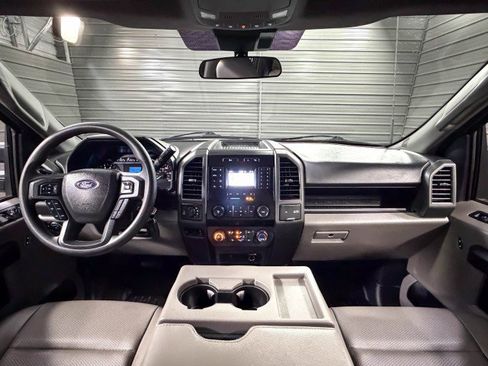 Used 2022 Ford F250 XL w/ Power Equipment Group image 14