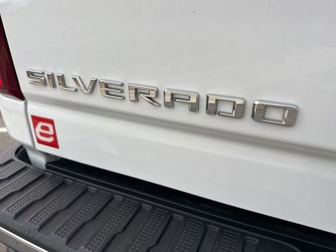 Used 2024 Chevrolet Silverado 3500 LT w/ Convenience Package image 38