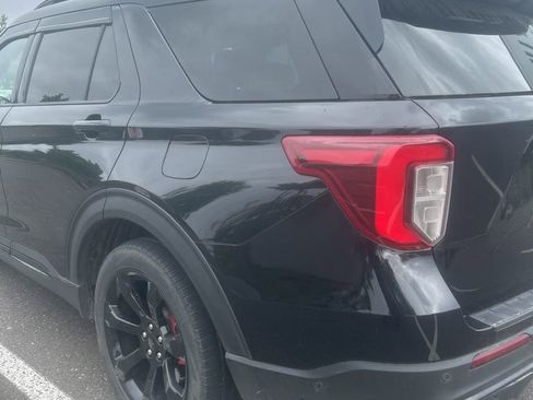 Used 2020 Ford Explorer ST w/ ST Street Pack AWD/4WD image 5