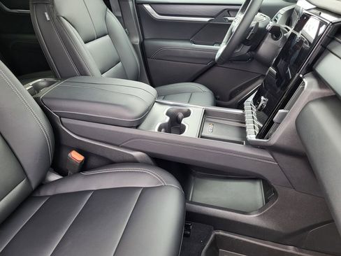 New 2026 GMC Acadia Elevation w/ Elevation Premium Package image 10