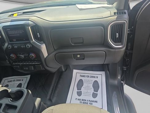 Used 2019 Chevrolet Silverado 1500 LT w/ All-Star Edition AWD/4WD image 13