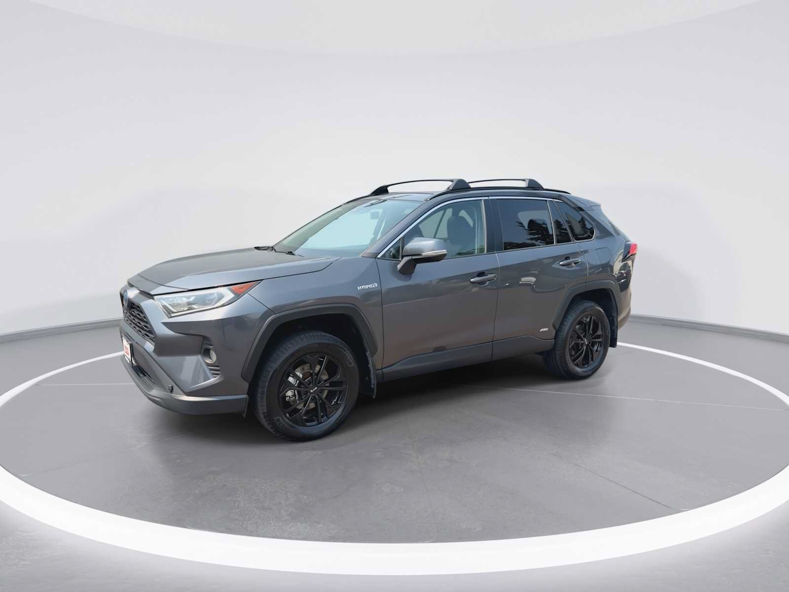 Used 2020 Toyota RAV4 XLE AWD/4WD image 4