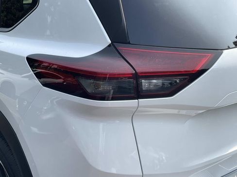 New 2026 Nissan Rogue SV AWD/4WD image 11