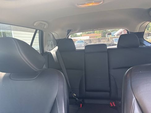 Used 2017 Subaru Outback 2.5i Limited AWD/4WD image 10
