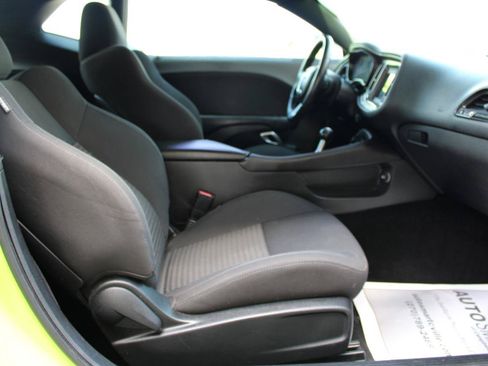 Used 2019 Dodge Challenger R/T w/ Blacktop Package RWD image 40