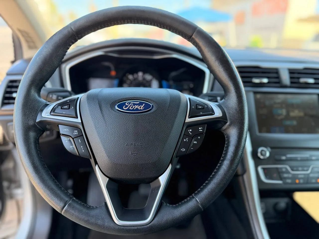 Used 2017 Ford Fusion SE w/ Equipment Group 602A FWD image 55