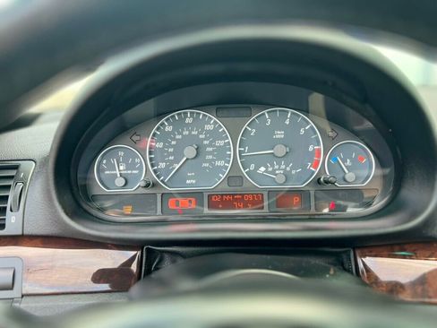 Used 2001 BMW 330Ci Convertible image 13