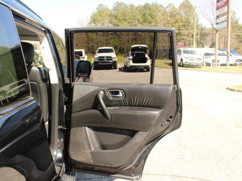 Used 2021 Nissan Armada SV RWD image 14