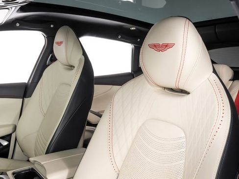 Used 2023 Aston Martin DBX AWD/4WD image 15