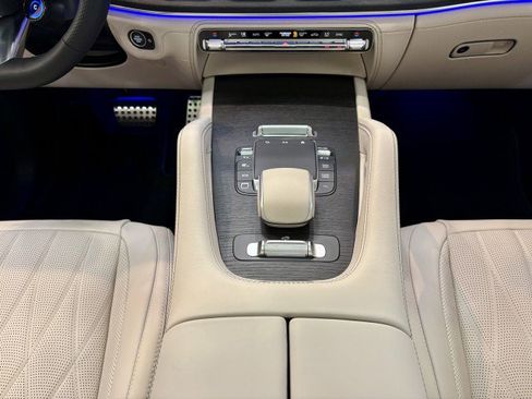 New 2026 Mercedes-Benz GLS 63 AMG 4MATIC image 24