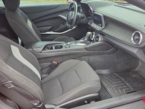 Certified 2023 Chevrolet Camaro SS image 35